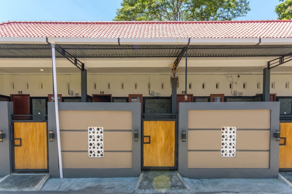 TwoSpaces Living at Bunda Nana Residence