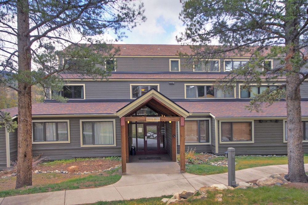 The Pines - Keystone Ski Resort CO Vacation Lodging