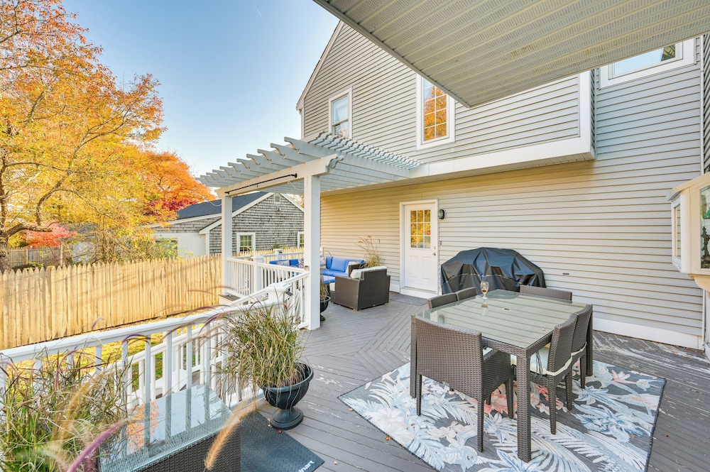 Scituate Apt < 1 Mi to Town Center!