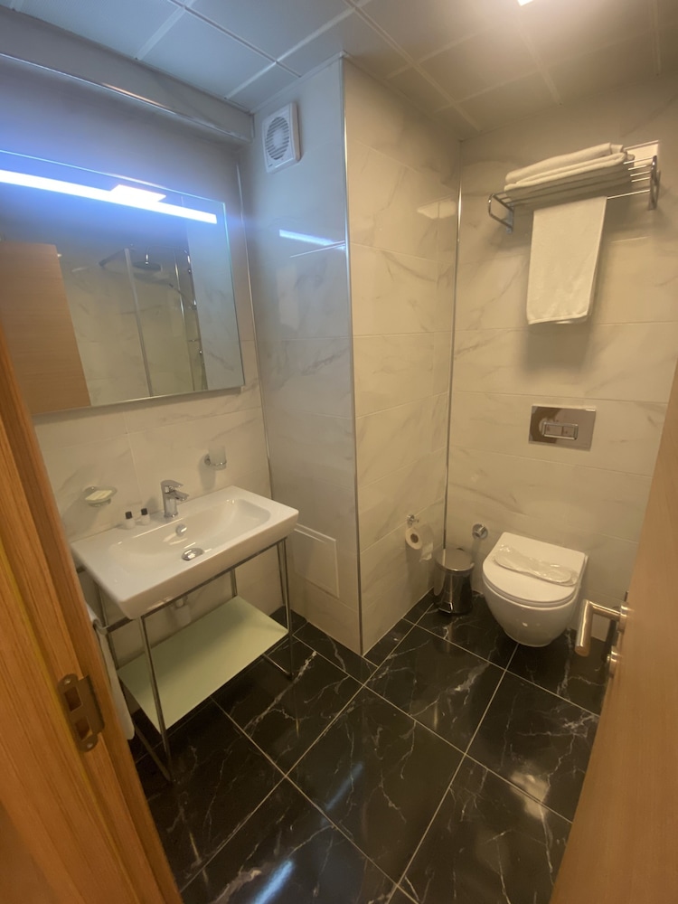 Davos Otel - Image 30