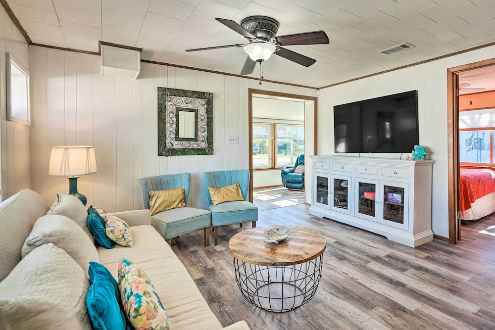 Gulf Views & Beach Access: Pet-friendly PCB Home