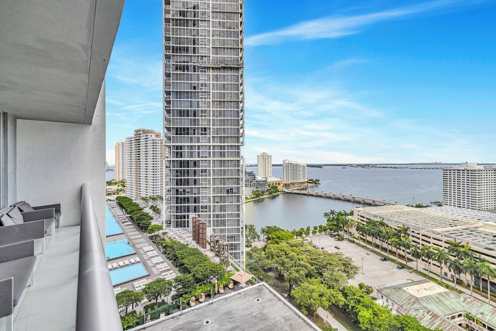 Icon Brickell