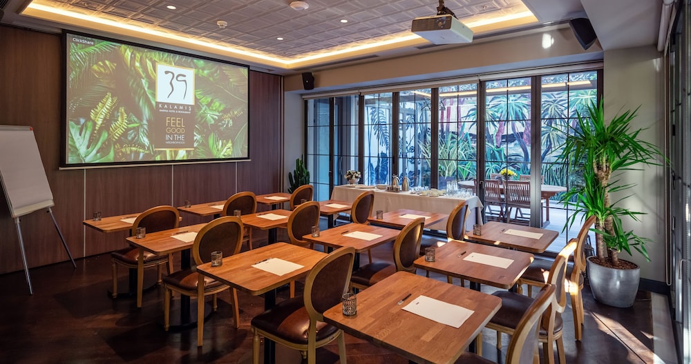 39 Kalamış Marina Oteli - Image 106