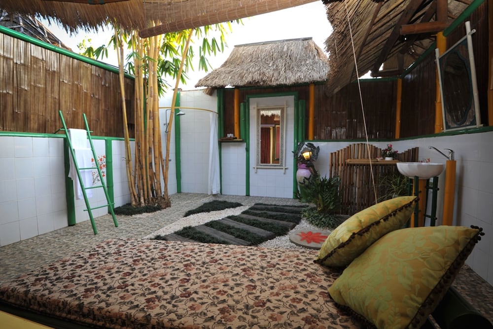 Reewa Waree Resort
