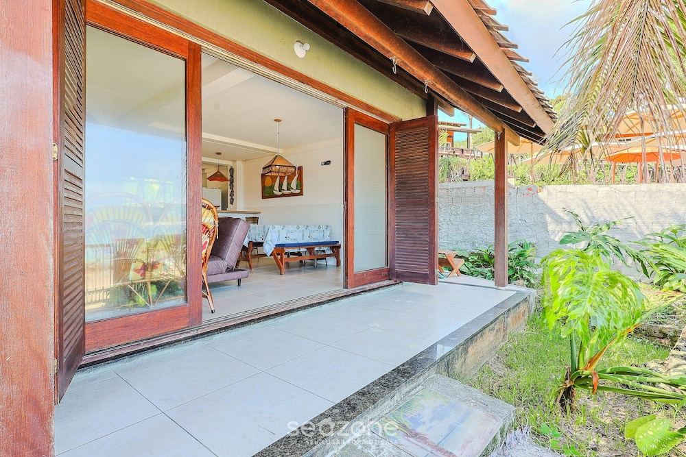 3 B Beachfront House w/ Barbecue Bombinhas Sdn042