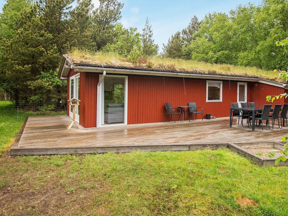 6 Person Holiday Home in Romo