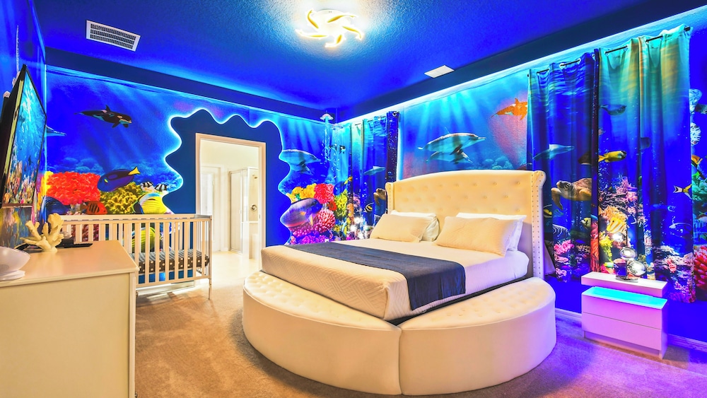 Windsor Island Resort 10br Universe Movie Loft Villa 3029 - Image 2