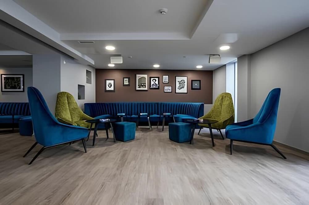 Liv Student Dublin