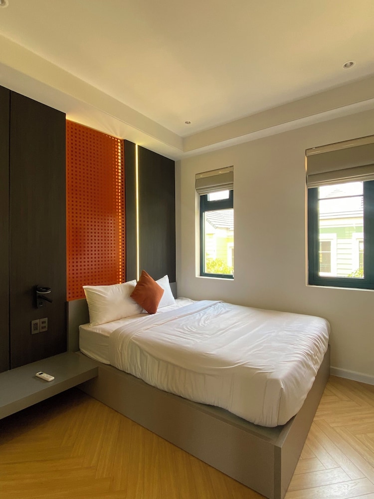 Nova Beachfront Haven Villa view 3