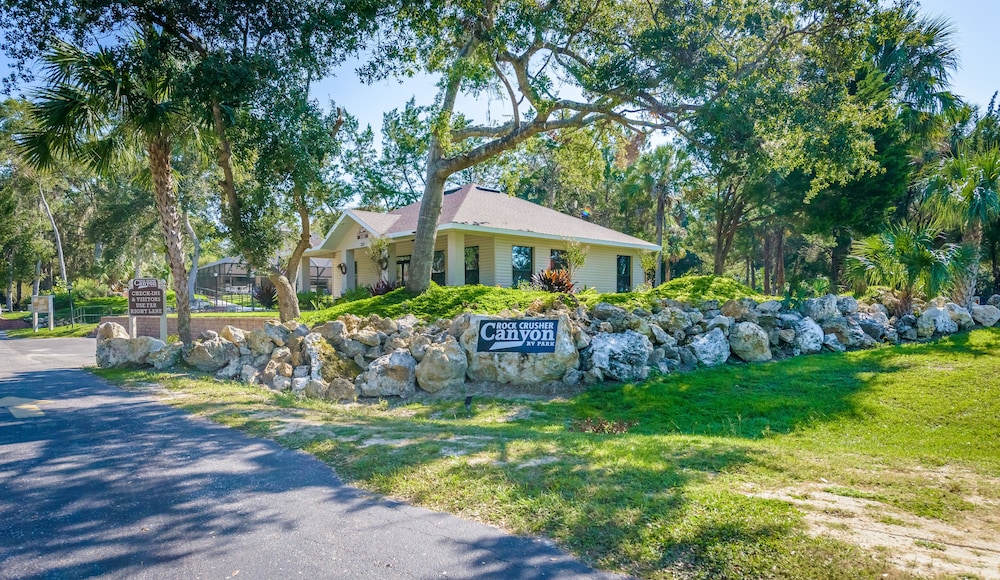 Crystal River Vacations - Sun Retreats Crystal River - Property Image 2