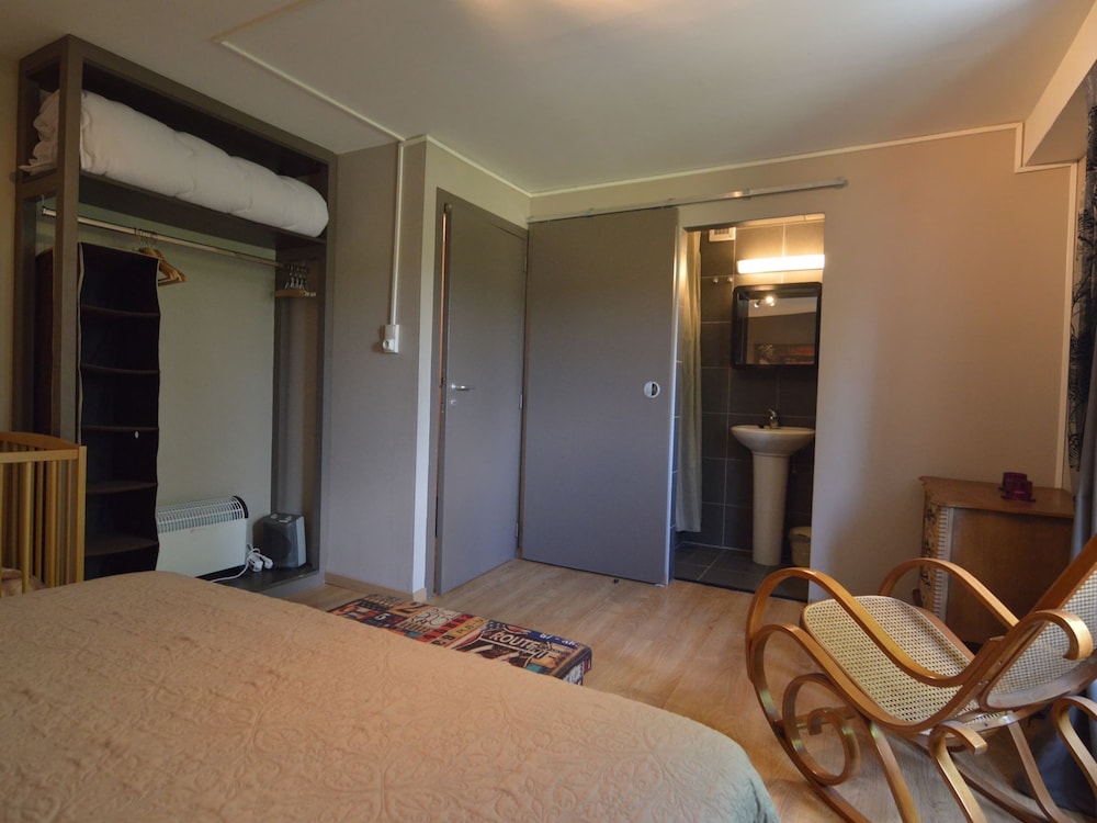 Luxury Villa With Sauna view 4