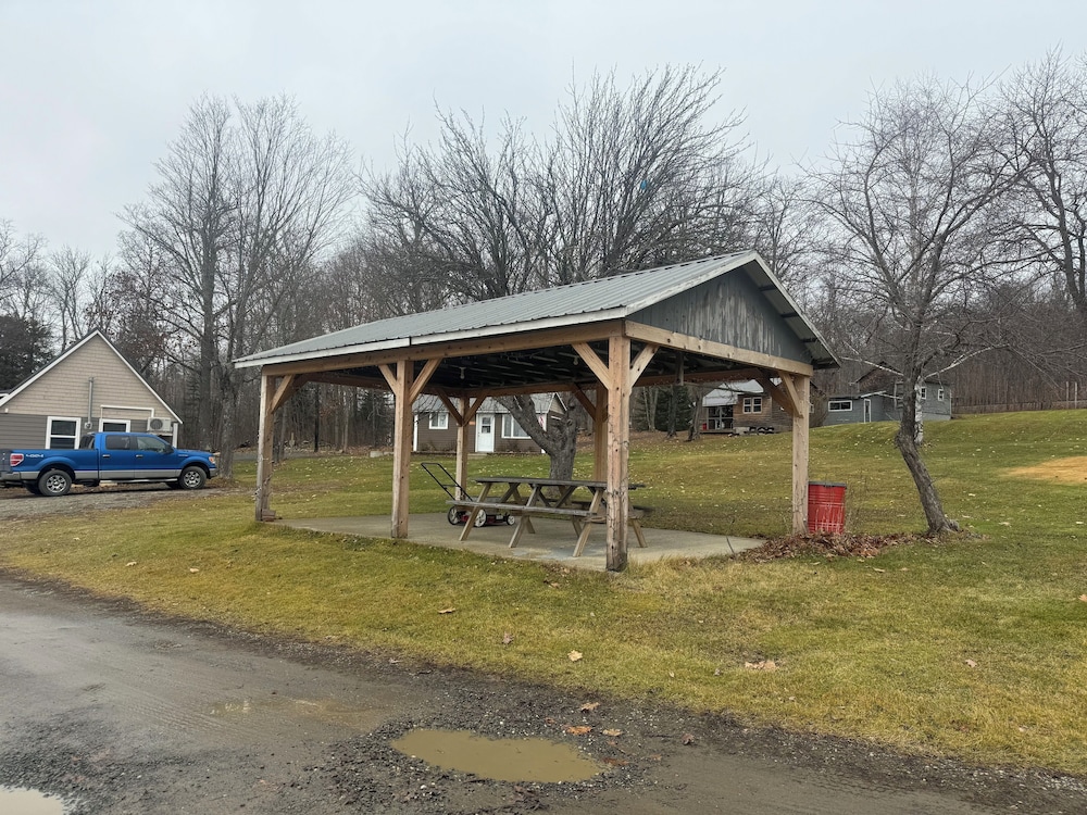 Portage Lakeside Cabins