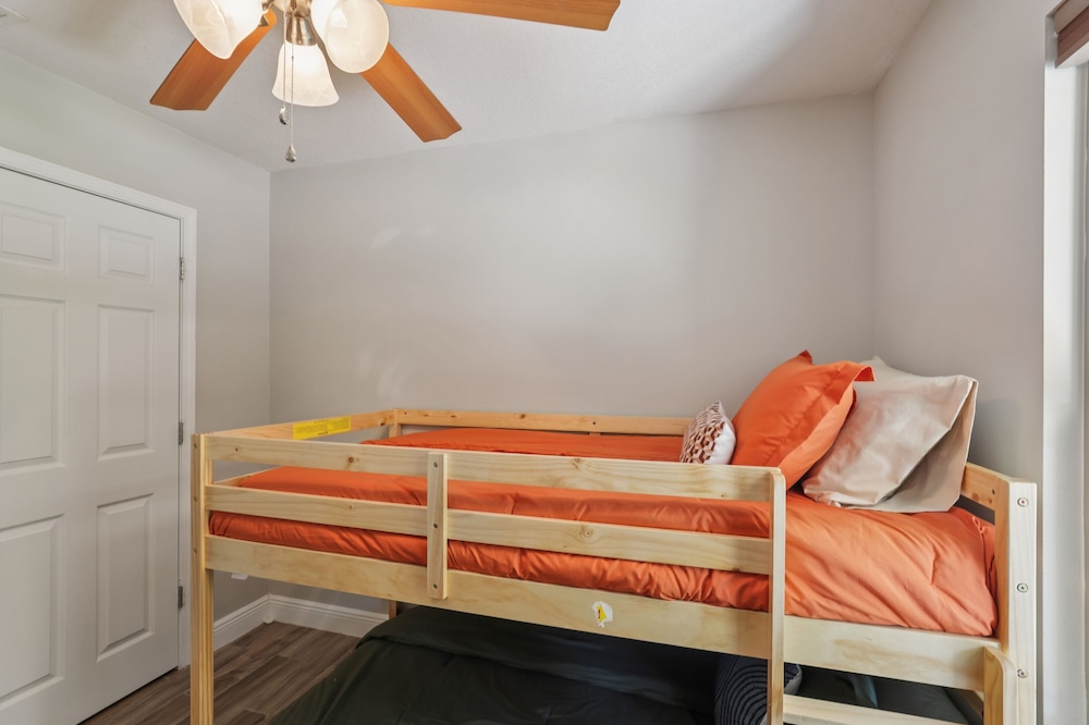 Relaxing Pace Bay House 3 Bedroom Home