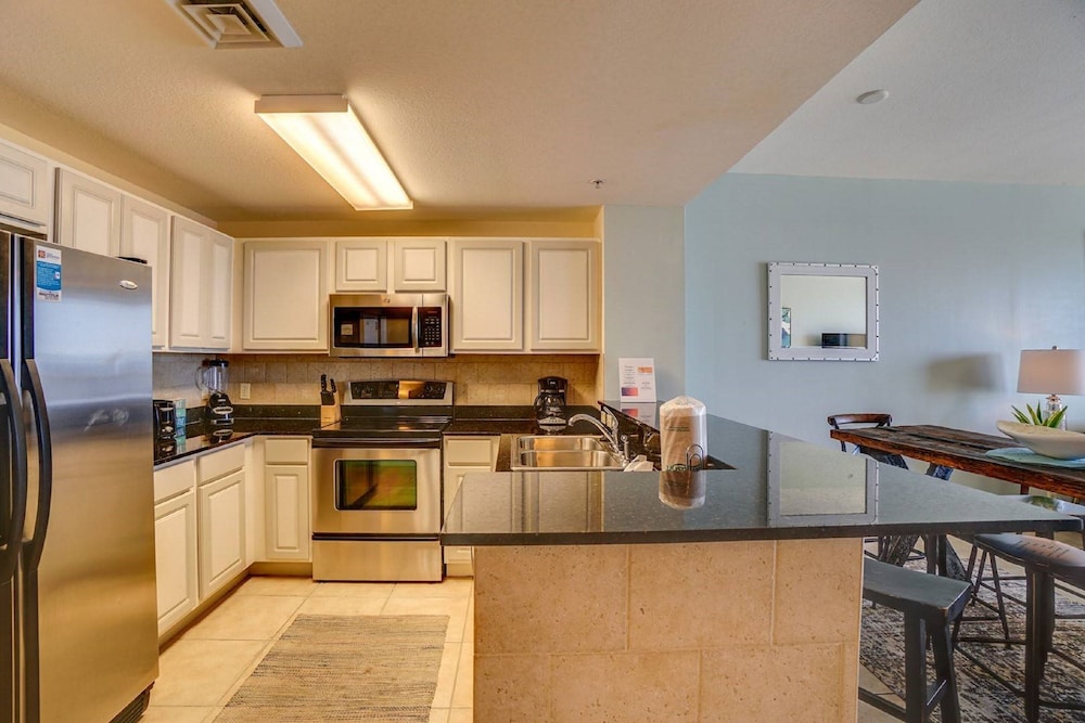 Calypso Beach Resort by Panhandle Getaways