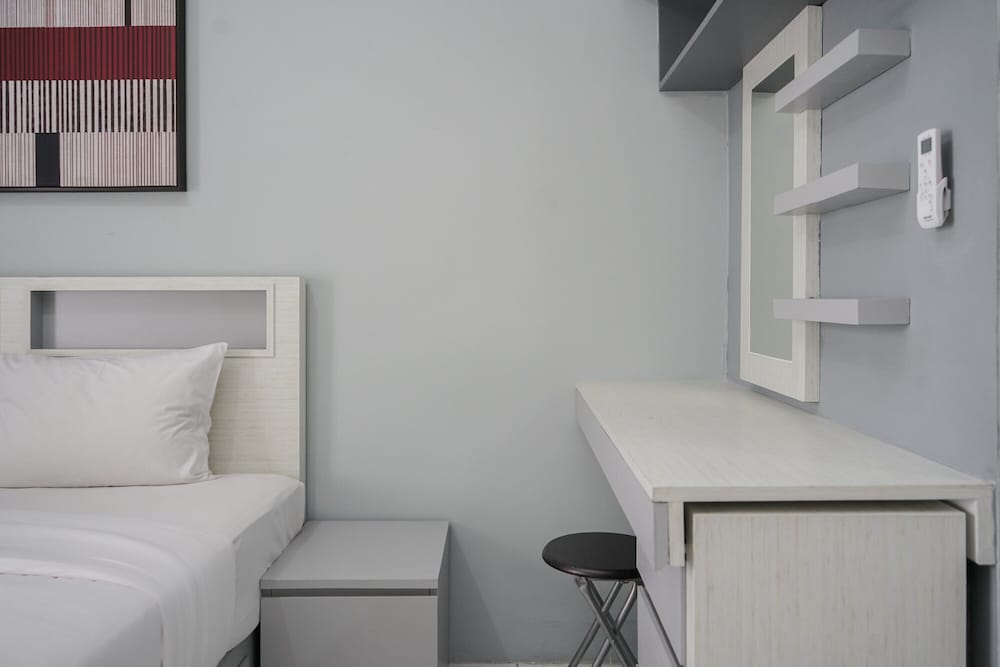 Brand New And Super Cozy Studio Room At Sky View Apartment