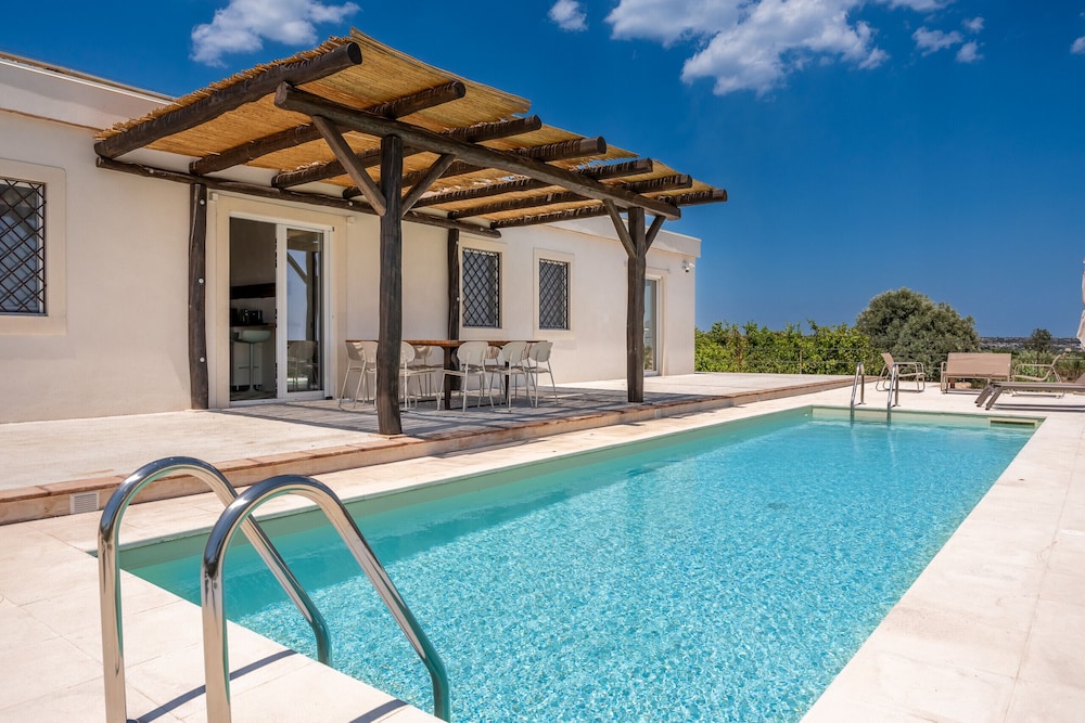 Villa Frescura con Piscina by Wonderful Italy