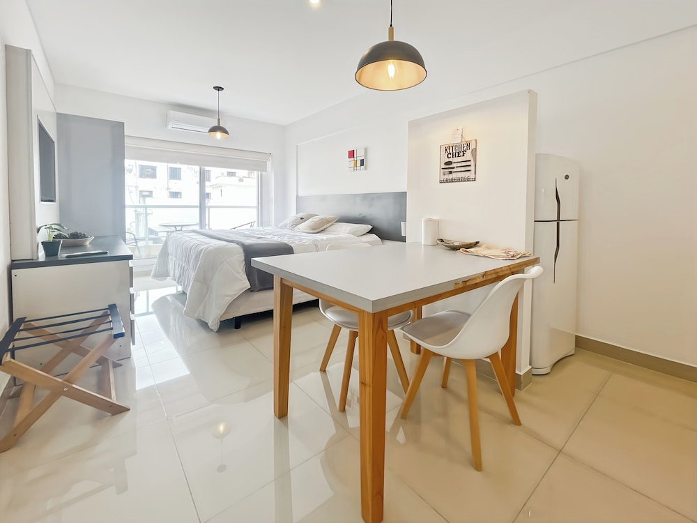 Ayres Suites Moreno