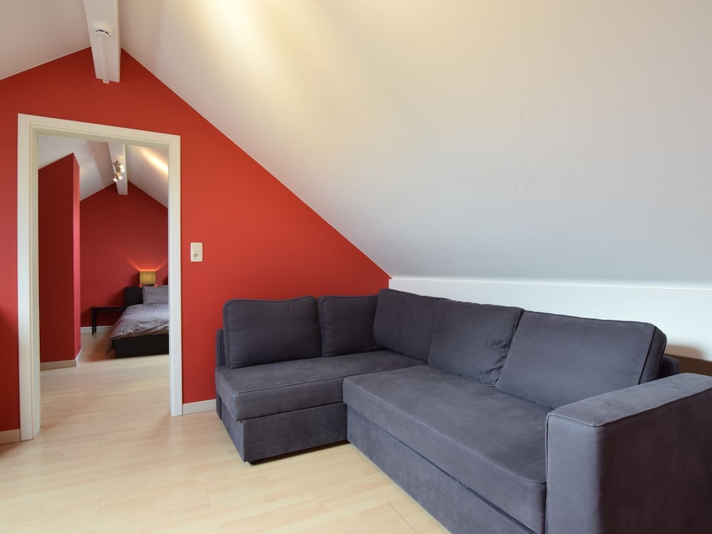 Luxury Cottage in Vaux-sur-Sûre with Hot Tub view 2