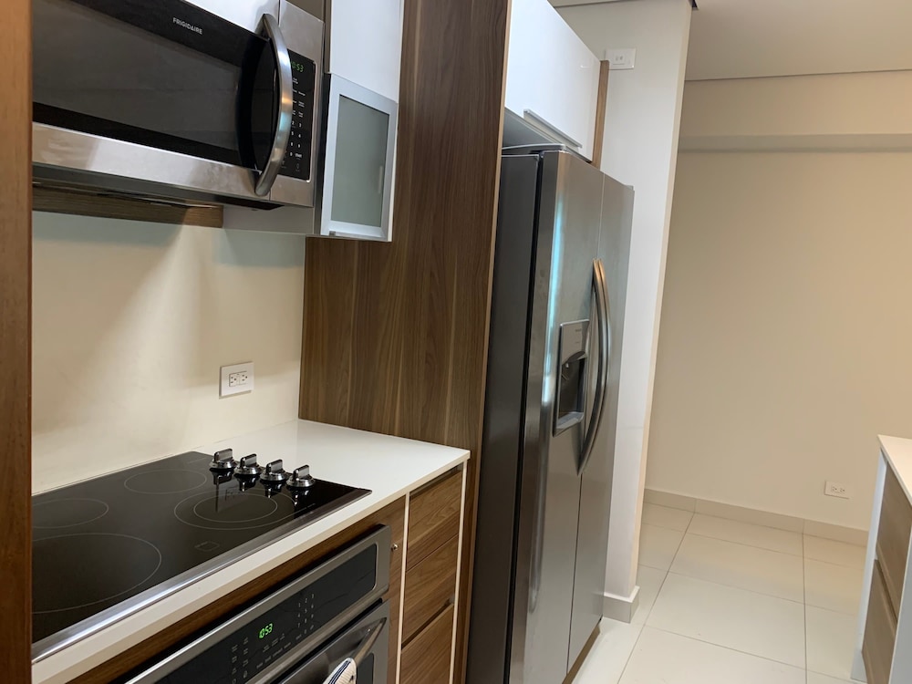 Pacific Cafe Classy 1-bedroom in Costa del Este