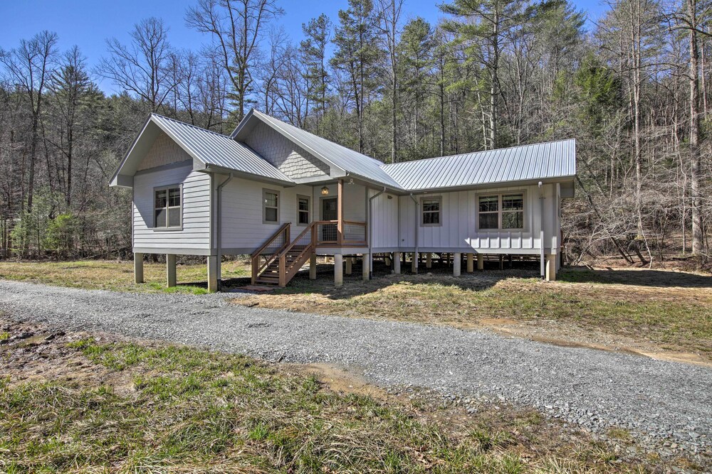 Airy Ellijay Home w/ Spacious Creekside Deck! view 5