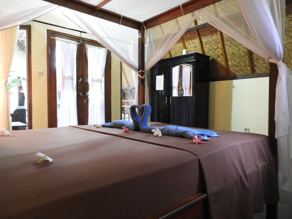 Toro Toro Bungalow