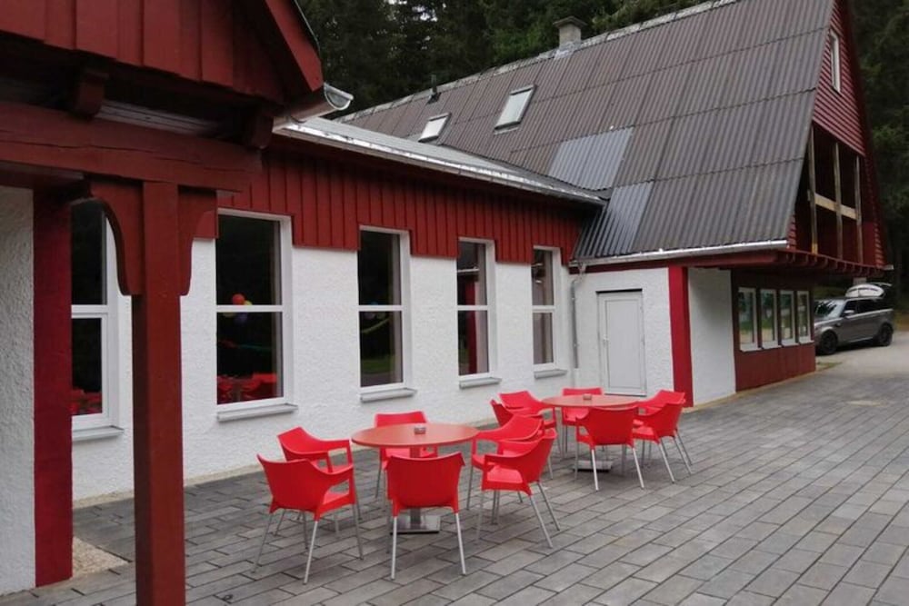 Lovely Apartment in Breitenbrunn With Shared Sauna