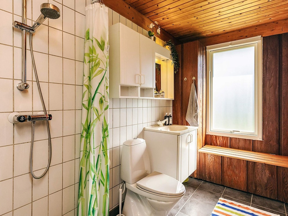 4 Star Holiday Home in Hals