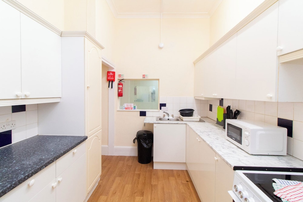 Brookvale Guest House Room 9