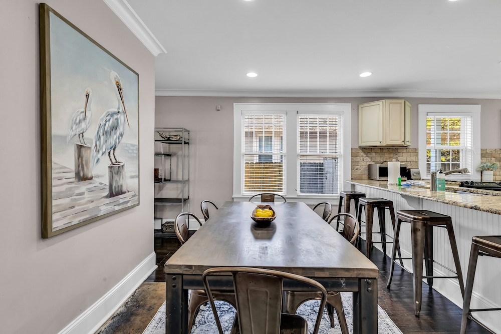 Fort Myers Vacations - Bright and Modern Close to Everything - Property Image 12