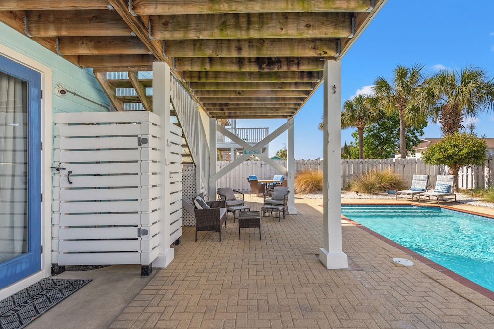 Seafoam Beautiful 3BR Home With Heated Private Pool - 4 Min Walk to Beach!