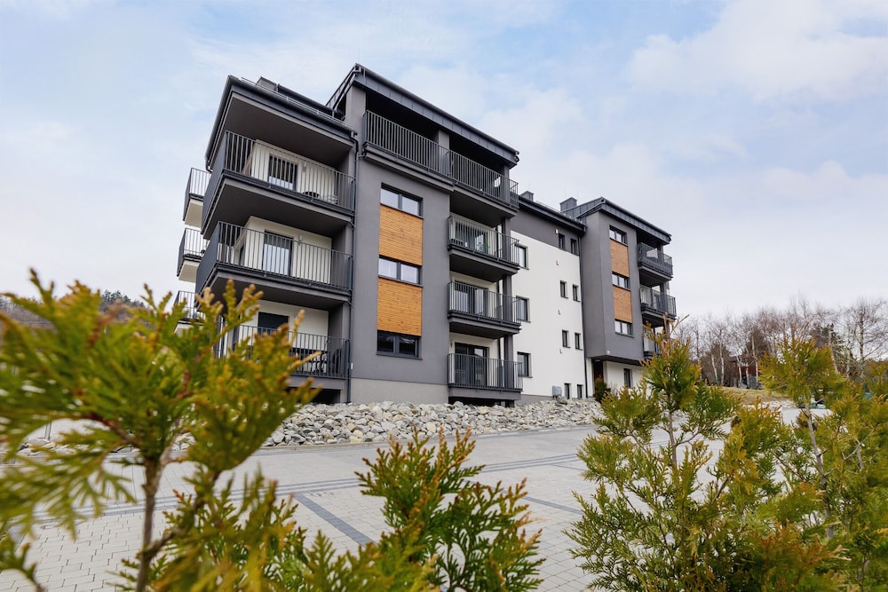 Memorable Apartment in Wisla by Renters