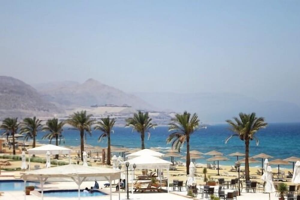Dome Marina Hotel & Resort