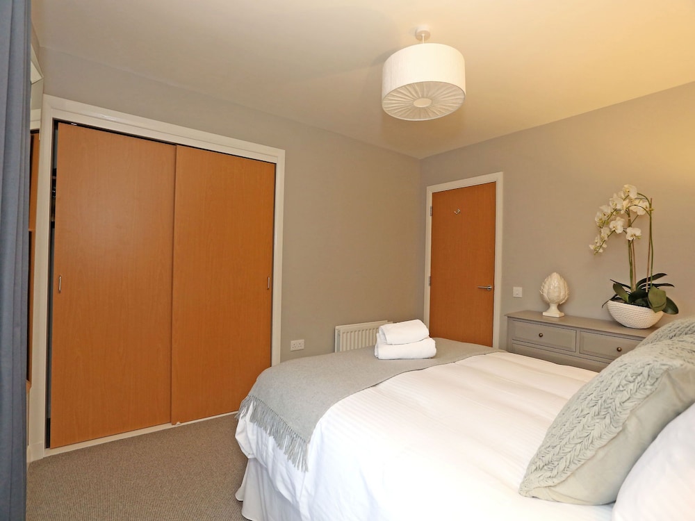 Comfortable Inverurie Home Close to Train Station view 4