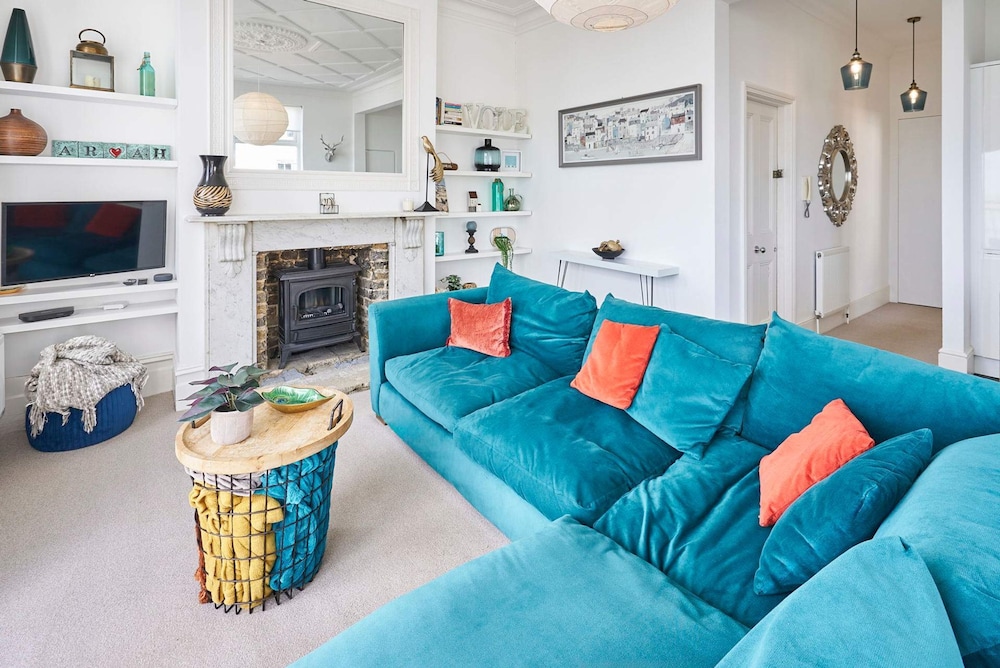 Host Stay Fishers Apartment