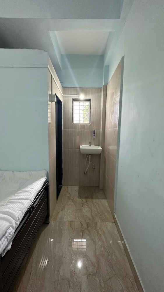 Fulgulab Lawns & Homestays