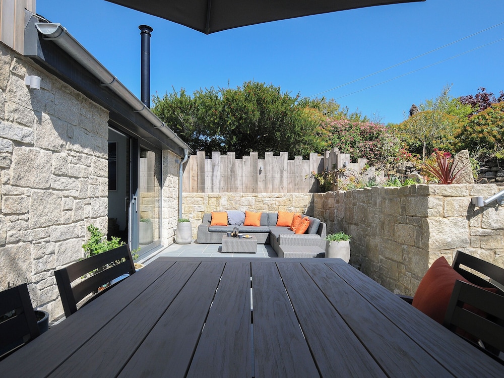 Stargazy Cottage