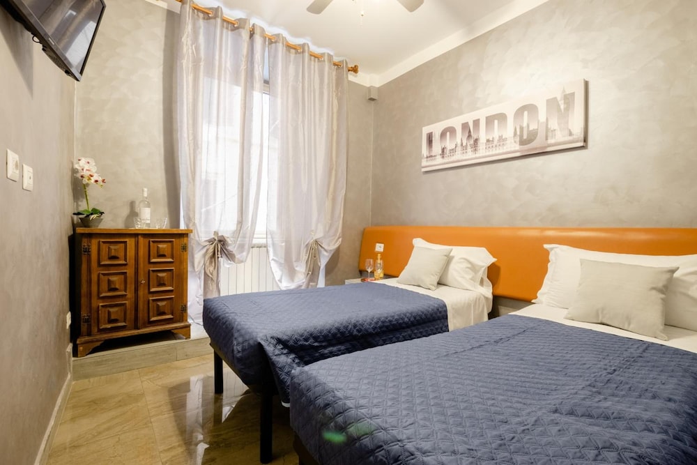 Unique  Guesthouse