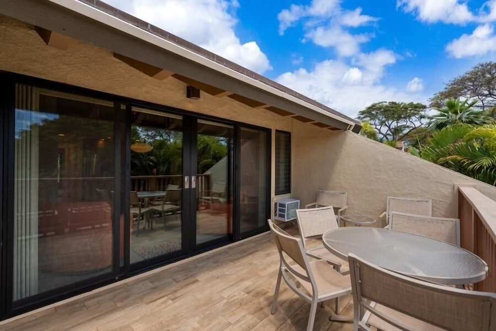 Maui Kamaole, #c-203 2 Bedroom Condo