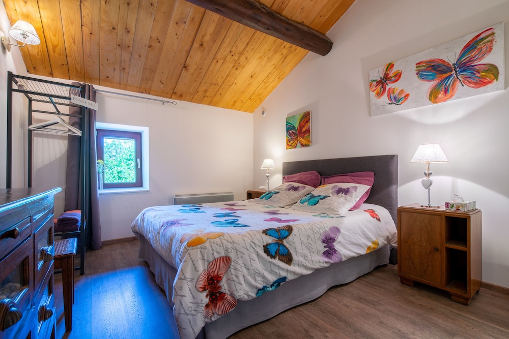 Les Chambres d'Hotes - Le Vieux Nayeu view 5