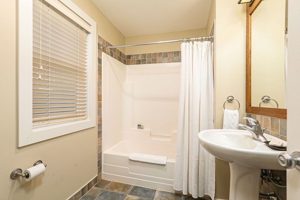 Rivergrass Condos