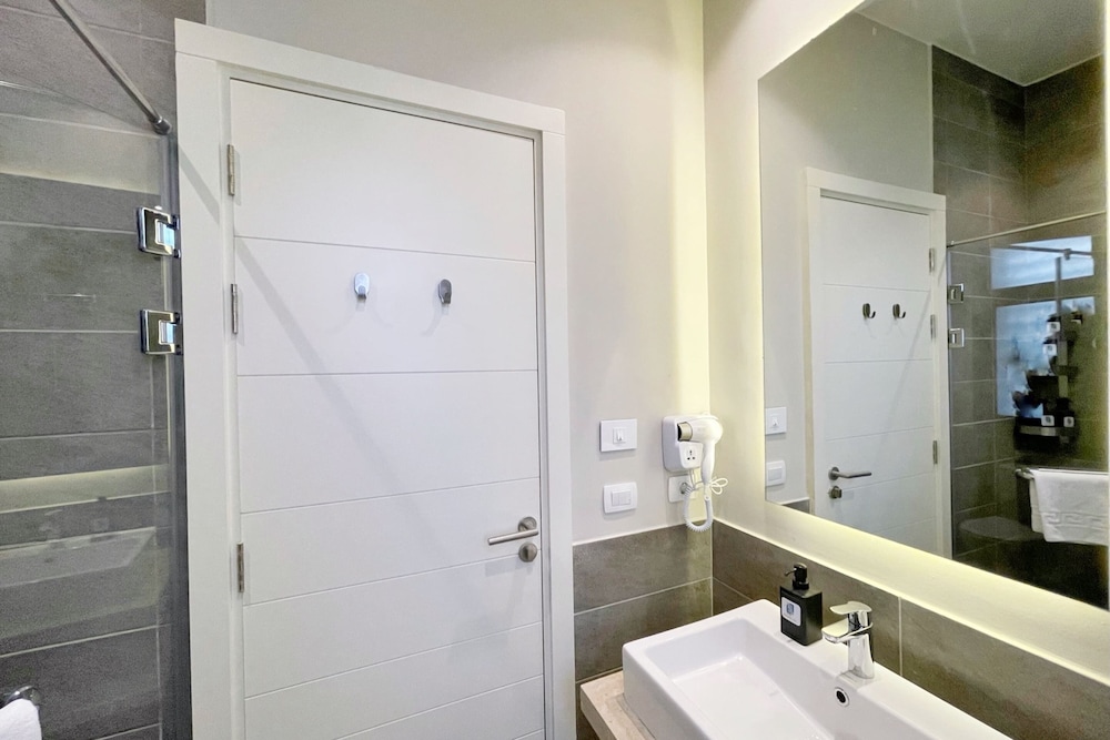 Xuru Stays I Haute & Hand-picked 4bdr Villa Private Pool