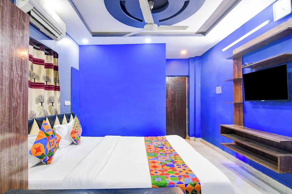 Fabhotel Love Birds Chinar Park