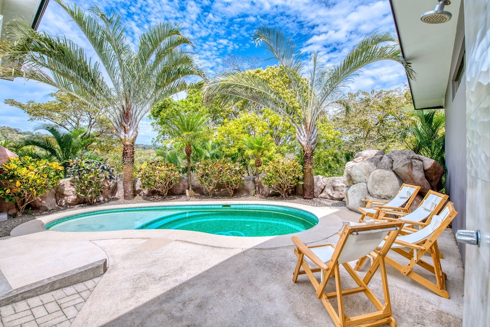 Luxury 15br Ocean View Estate in Nosara Ideal for Retreats Weddings Corporate Events