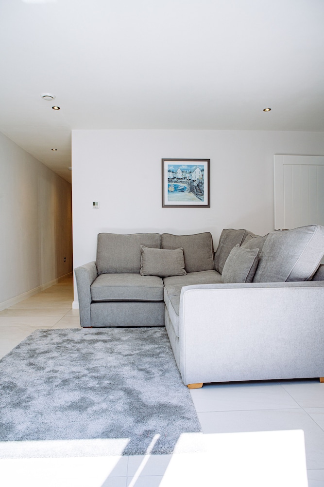 Sennen Cove Cottages view 5