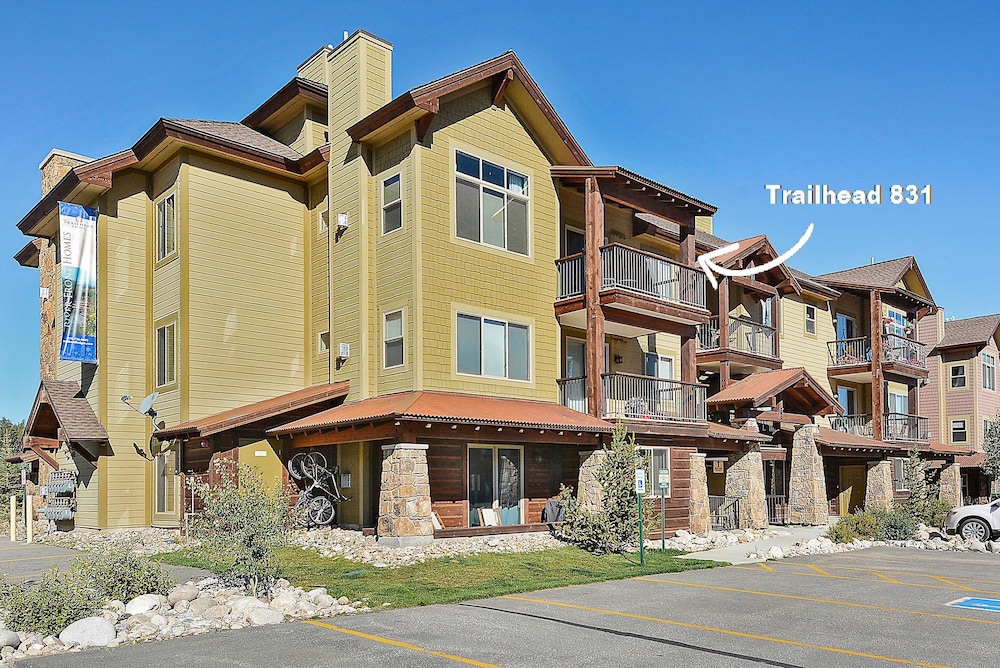 Trailhead Lodges 831 1 Bedroom Holiday Home by Winter Park Lodging Company