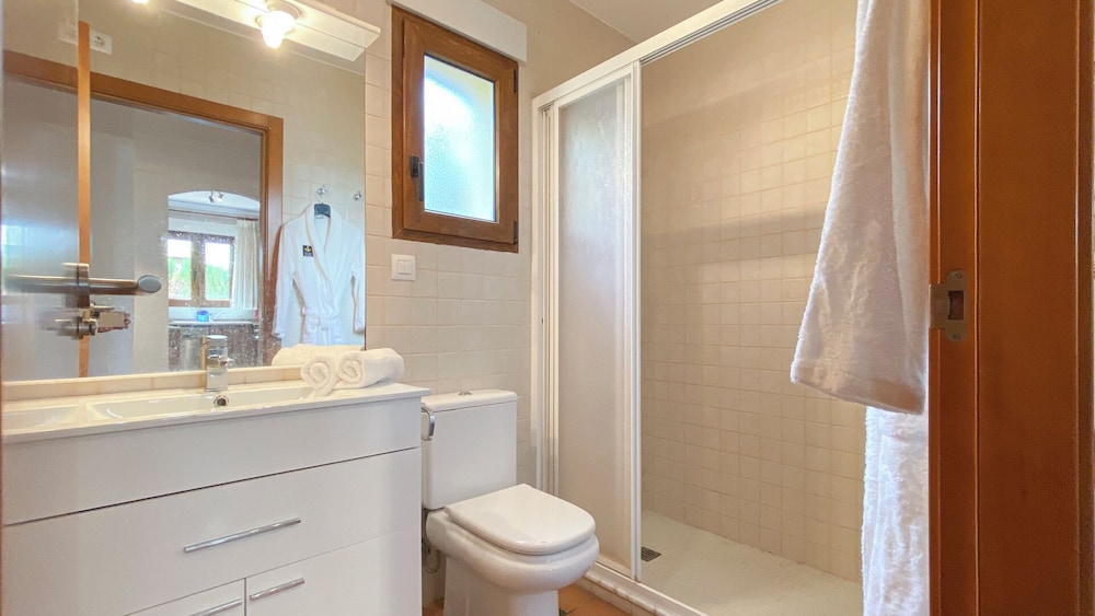 Villa el Palmar With 3 Bedrooms Close to the Beach