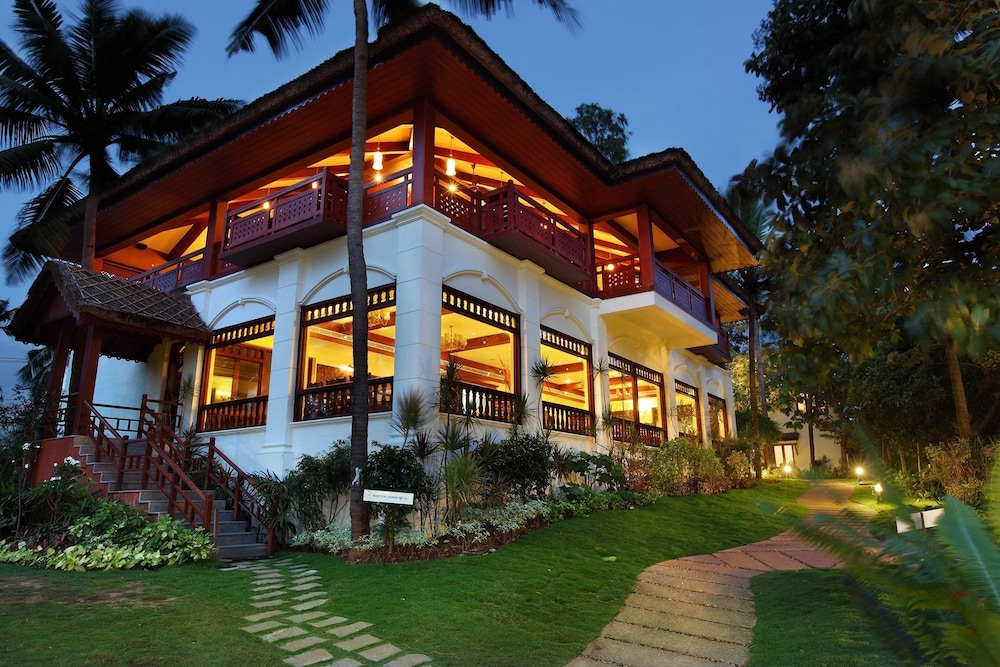 Fragrant Nature Backwater Resort & Ayurveda Spa view 4