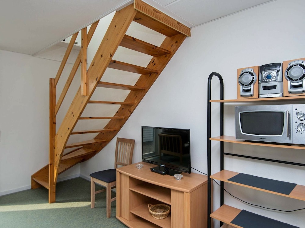 6 Person Holiday Home in Romo-by Traum