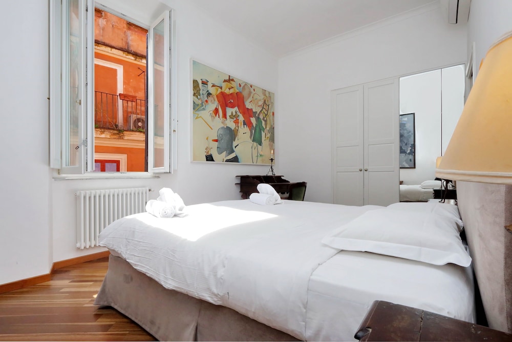 Pelliccia - WR Apartments