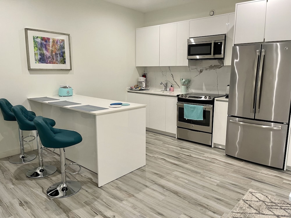 The Cove - Condo Hotel - Perfect Location